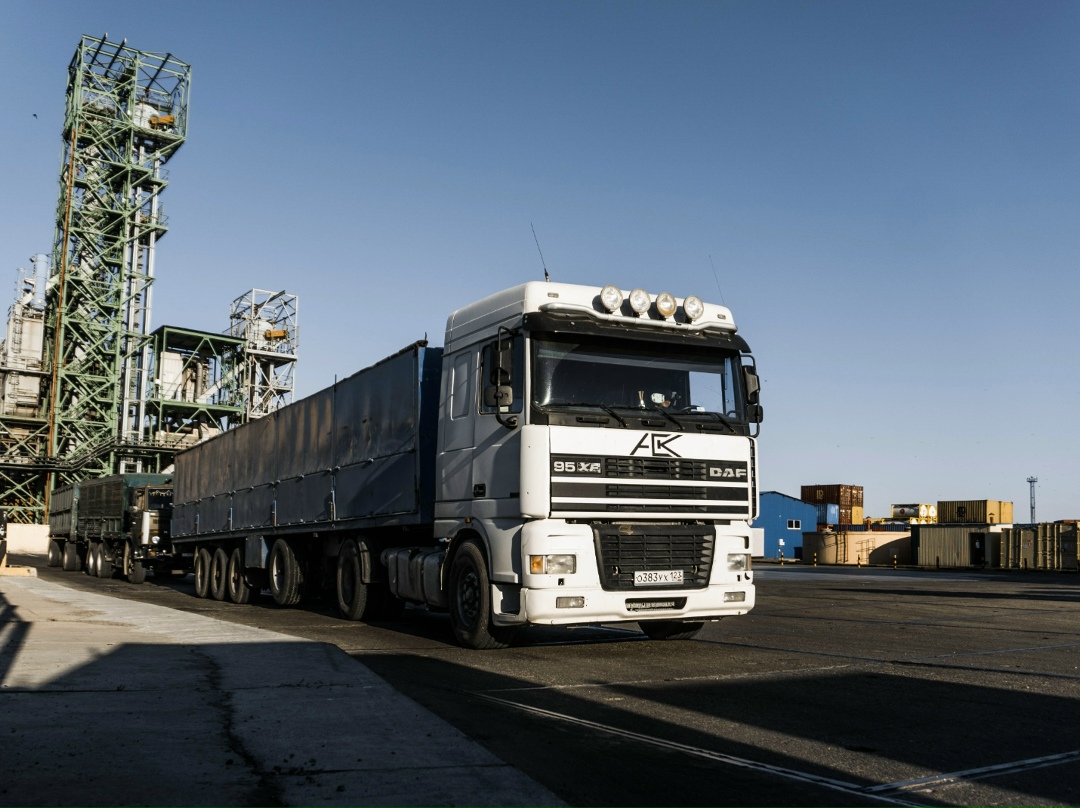 Переход к обязательному использованию электронных транспортных документов должен быть поэтапным и технологически подготовленным. Об этом сказала министр…