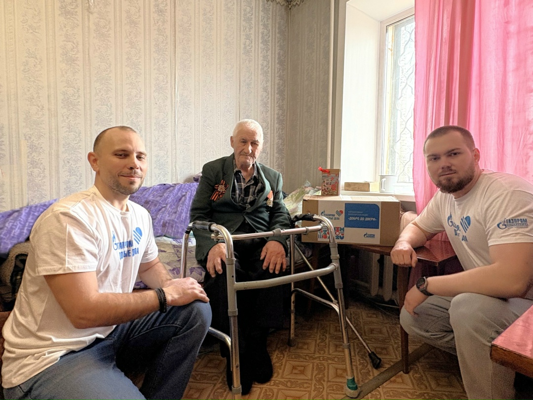 ДОБРО ДО ДВЕРИ В преддверии 81-й годовщины Великой Победы, работники Амурского ГПЗ присоединились к Всероссийской корпоративной волонтерской акции «Добро до…