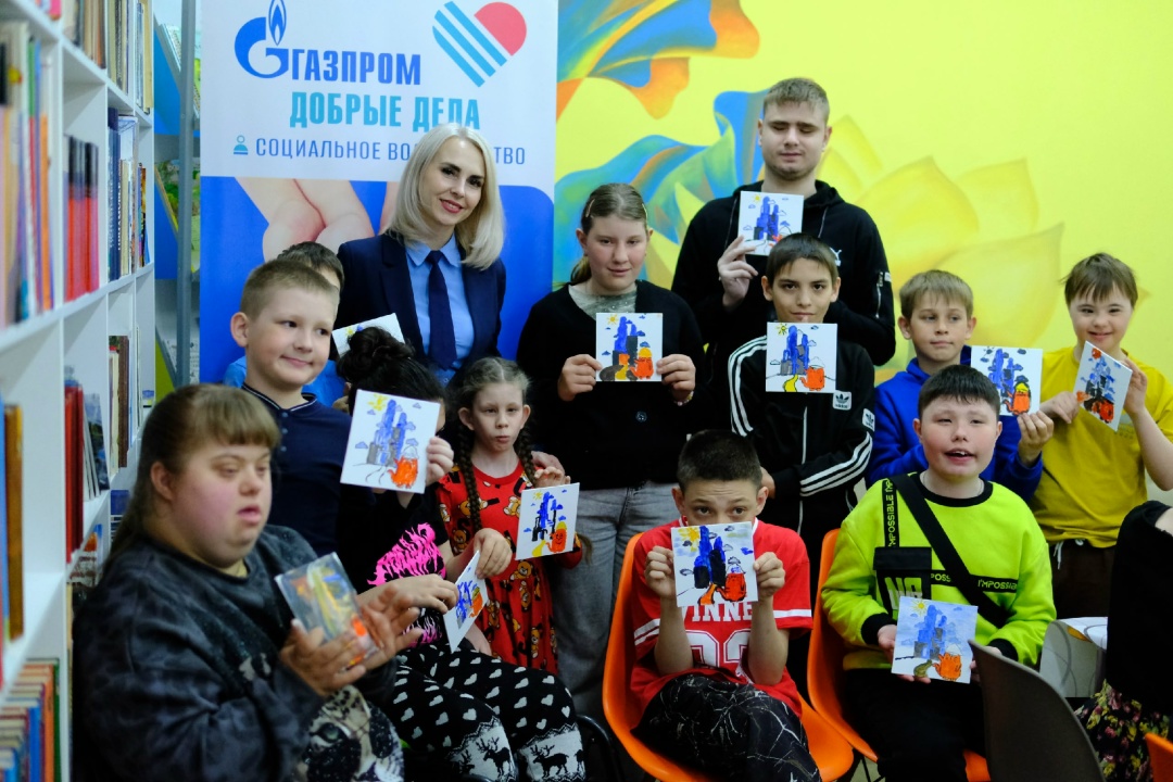 НА ЗАВОД - ЧЕРЕЗ ИСКУССТВО Арт-путешествие на Амурский ГПЗ совершили дети и родители Свободненского общества семей с детьми инвалидами