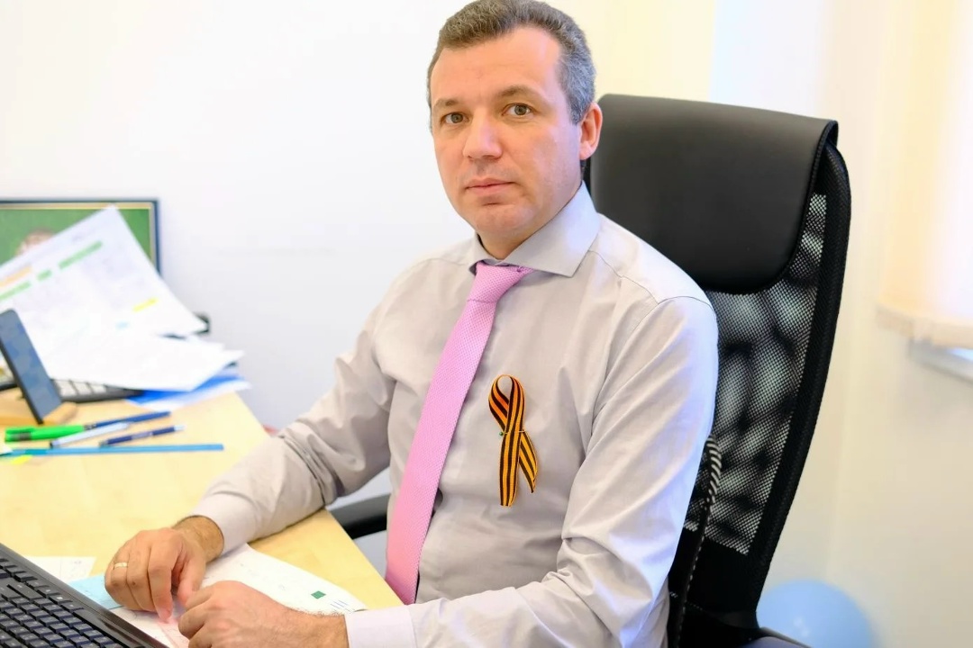 ТЫСЯЧА ЛЕНТ ПОБЕДЫ Работники «Газпром переработка Благовещенск» присоединились к Всероссийской акции «Георгиевская ленточка» Более 1000 георгиевских лент…