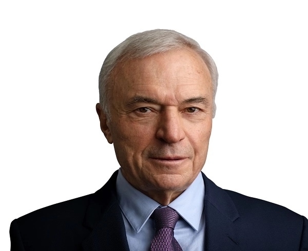 Уважаемые магнитогорцы! Поздравляю вас с Днём Великой Победы!