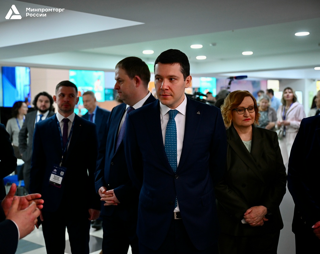 Антон Алиханов обозначил системные меры поддержки отечественной индустрии детских товаров