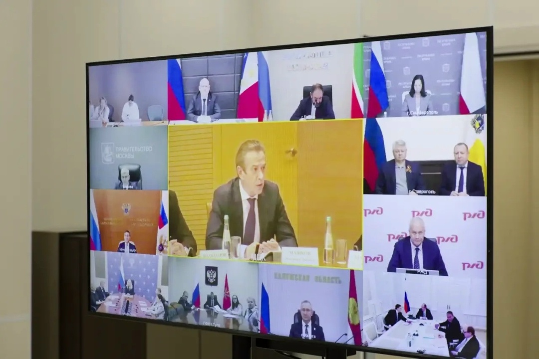 Глава Минстроя России Ирек Файзуллин принял участие в третьем заседании оргкомитета по подготовке и проведению празднования 200-летия со дня рождения Льва…