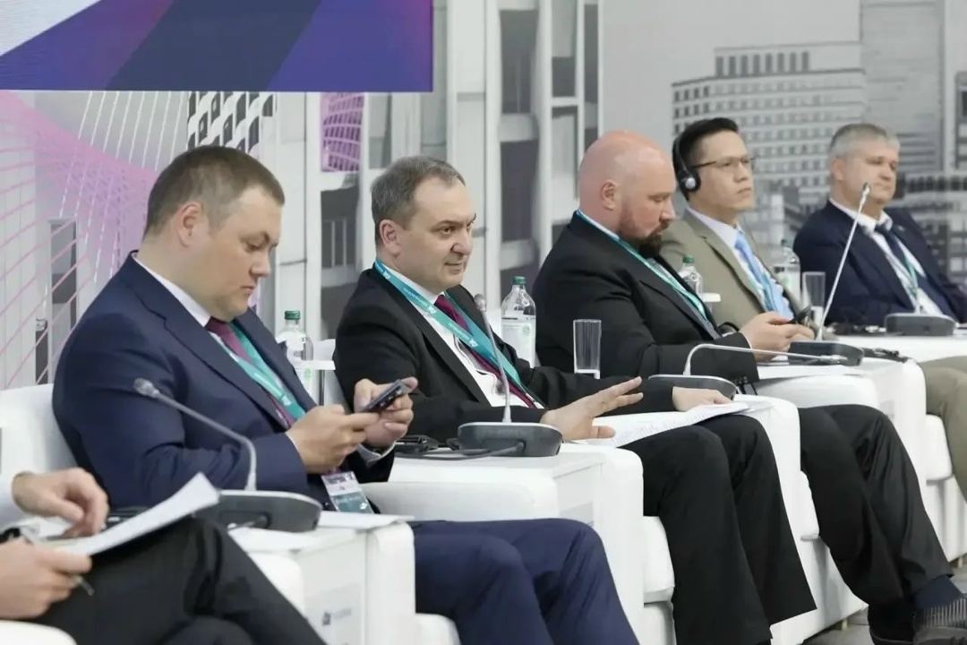 Представители Минстроя России приняли участие в сессиях International Property Market (IPM) Международного экономического форума «Россия — Исламский мир:…