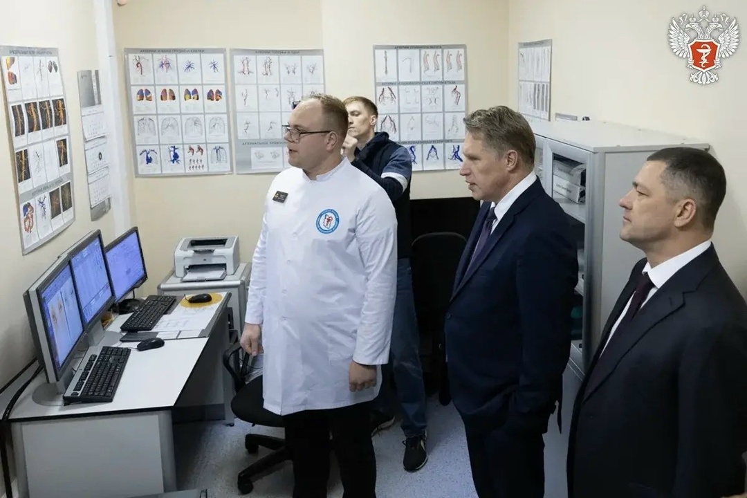 Михаил Мурашко оценил организацию онкологической помощи в Псковской области