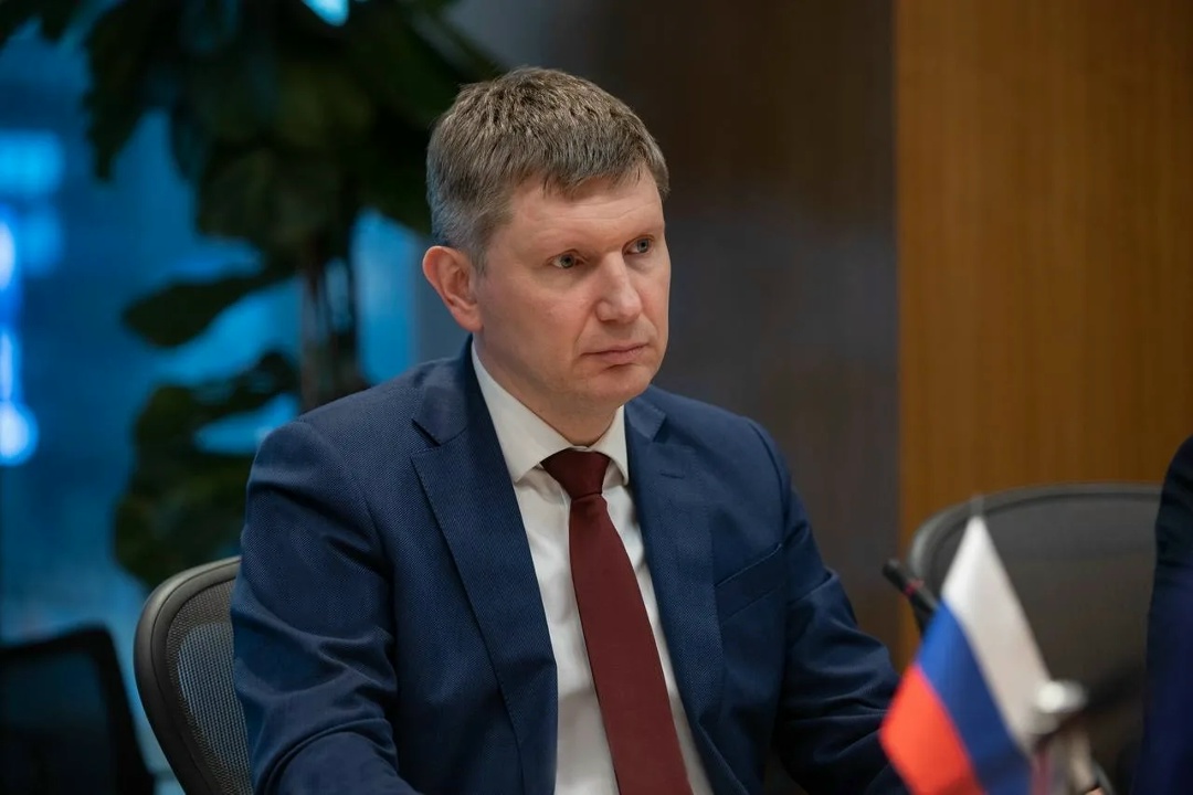 Максим Решетников в интервью РБК рассказал о мерах для увеличения потенциала экономического роста.
