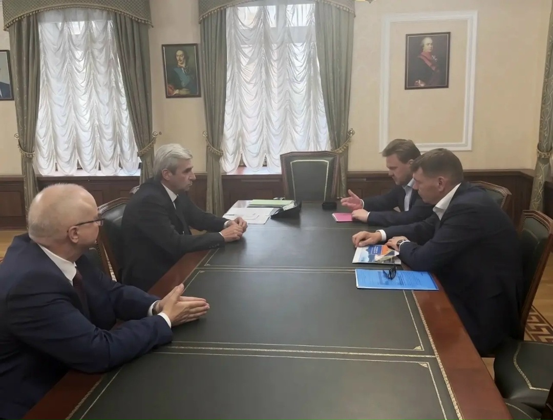 Руководитель Федеральной службы по экологическому, технологическому и атомному надзору Александр Трембицкий провёл рабочую встречу с генеральным директором ПАО…