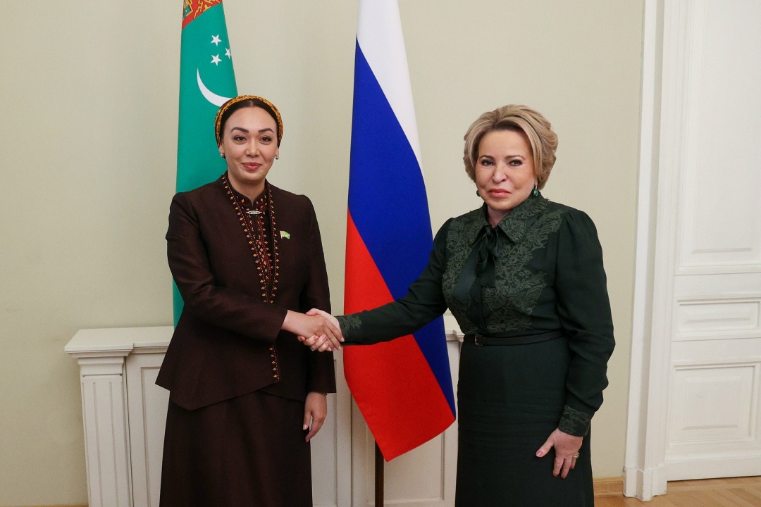 Председатель Совета Федерации, Председатель Совета МПА СНГ Валентина Матвиенко провела встречу с Председателем Меджлиса Туркменистана Дуньягозель Гулмановой