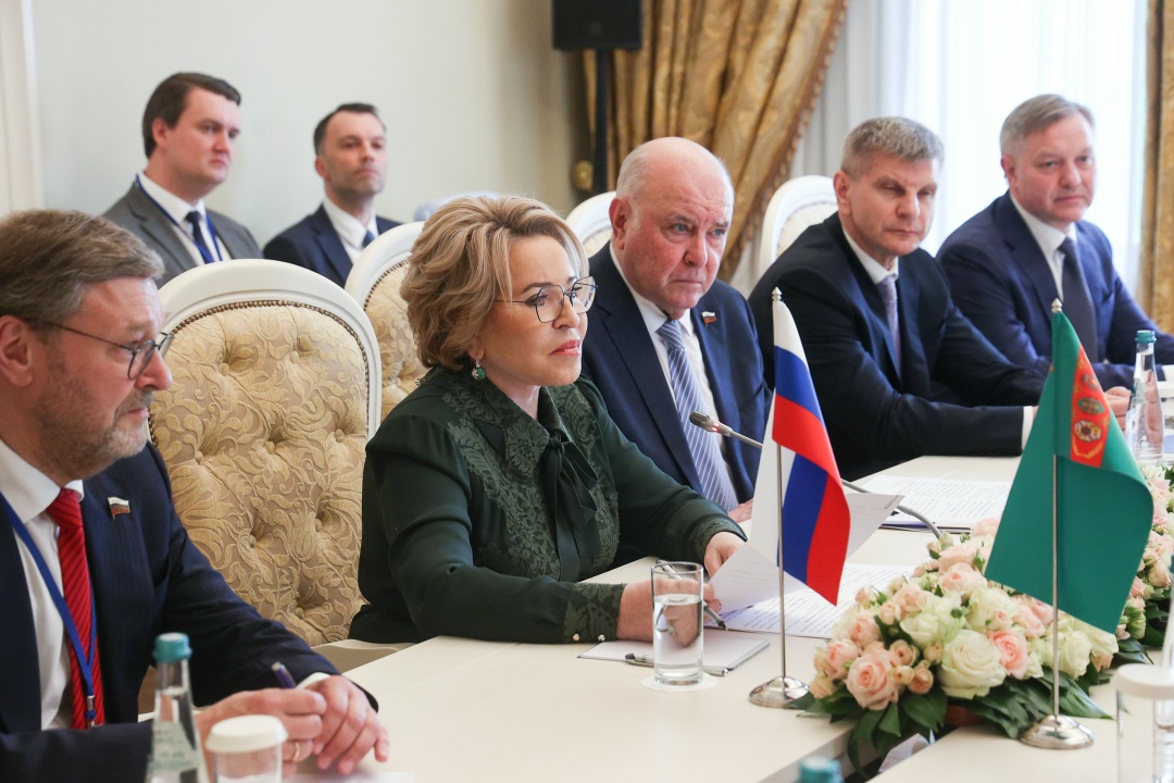 Председатель Совета Федерации, Председатель Совета МПА СНГ Валентина Матвиенко провела встречу с Председателем Меджлиса Туркменистана Дуньягозель Гулмановой