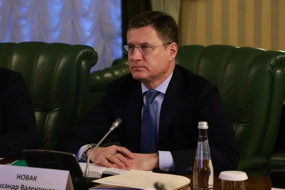 Александр Новак провел совещание по ситуации на рынке топлива.
