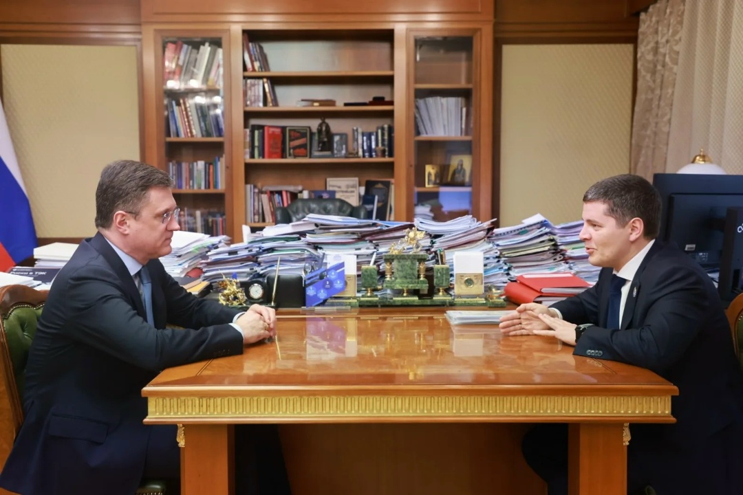Александр Новак встретился с губернатором Ямало-Ненецкого автономного округа Дмитрием Артюховым.
