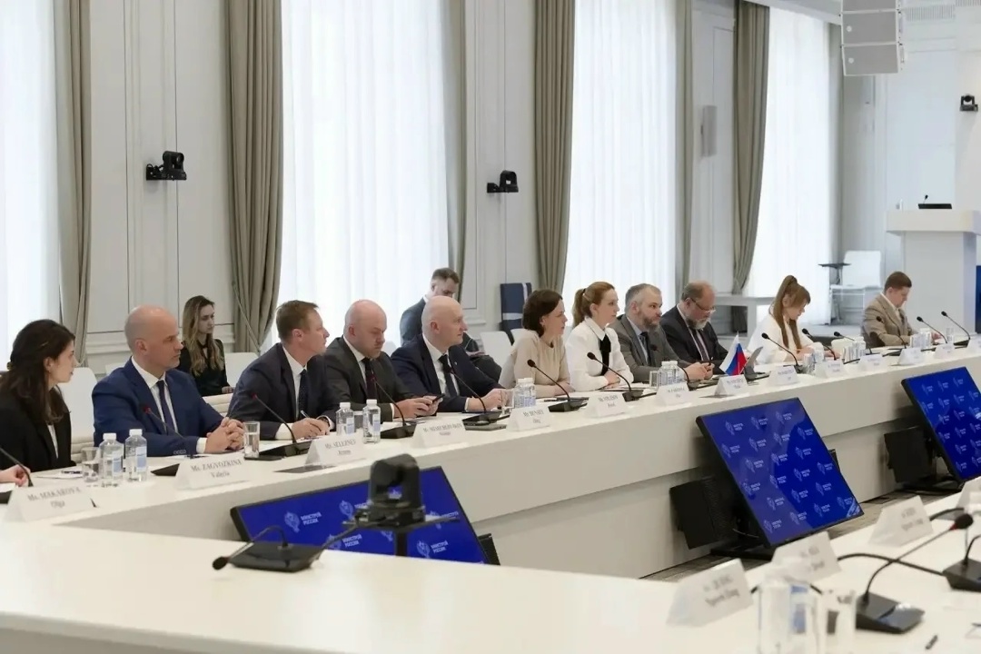 Минстрой России и делегация Вьетнама обменялись опытом в области архитектуры и территориального планирования