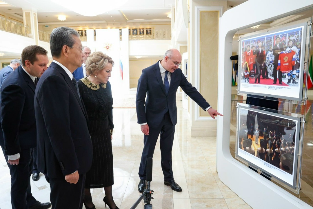 Председатель Совета Федерации Валентина Матвиенко и Председатель Постоянного комитета Всекитайского собрания народных представителей Китайской Народной…
