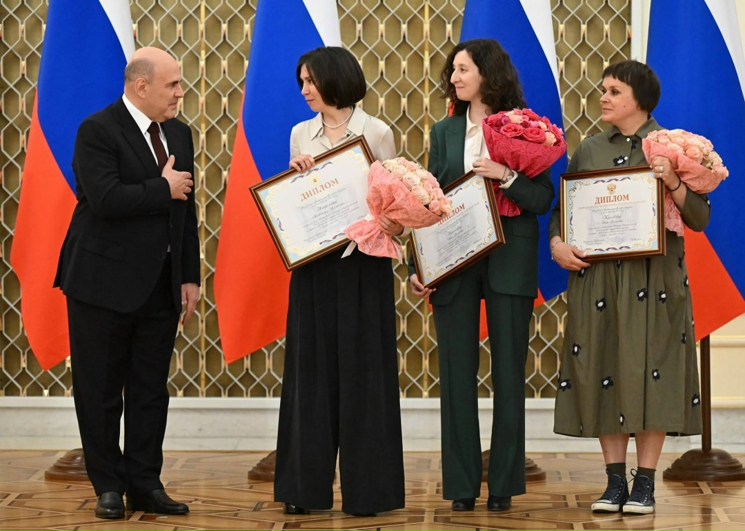 Лауреаты премии Правительства в области детской и подростковой литературы за 2026 год.