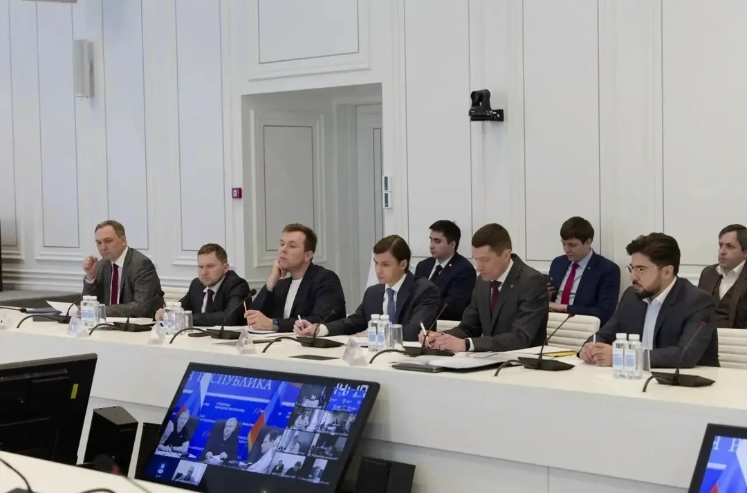 В Минстрое России обсудили вопросы подготовки Лисичанска к осенне-зимнему периоду