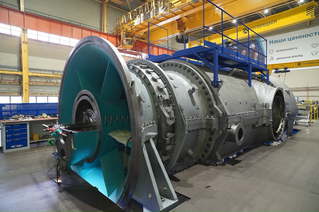 Вторая газовая турбина для Южной ТЭЦ (Хабаровская ТЭЦ-4) успешно прошла заводские испытания и отправилась жд-транспортом на Дальний Восток