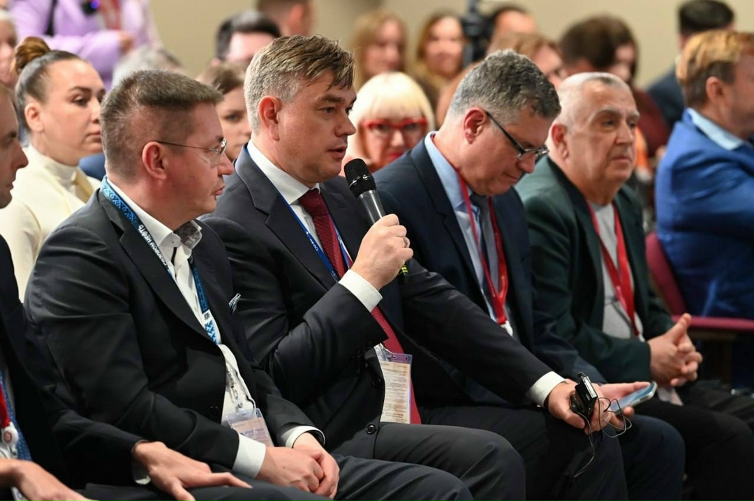 ГК «Дело» на ПМЭФ-2026 Делегация Группы участвует в XXIX Петербургском международном экономическом форуме — одном из крупнейших деловых мероприятий страны.