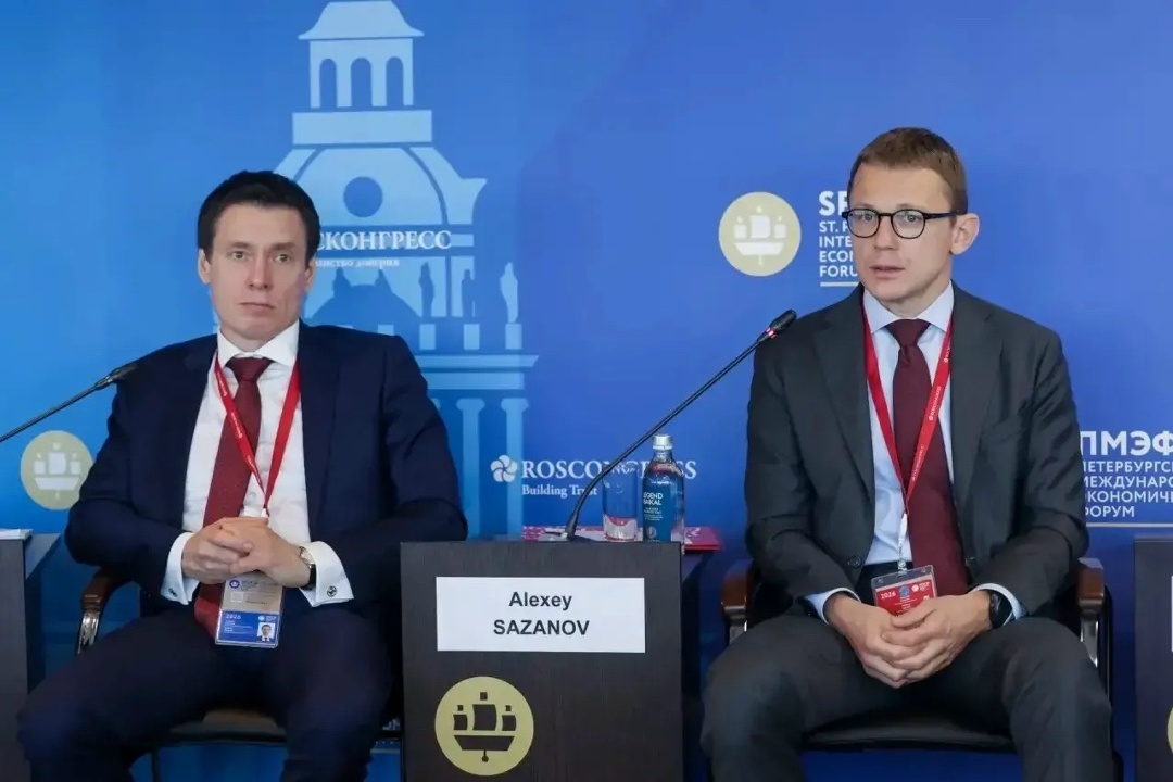 Ключевые тренды 2026 года в сфере регулирования электронной торговли обсудили на ПМЭФ-2026