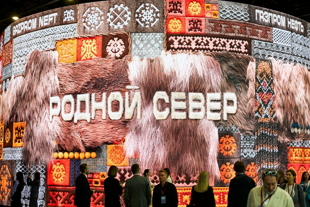 «Родной Север» завораживает! Наш арт-проект стал одной из главных точек притяжения для гостей Петербургского международного экономического форума
