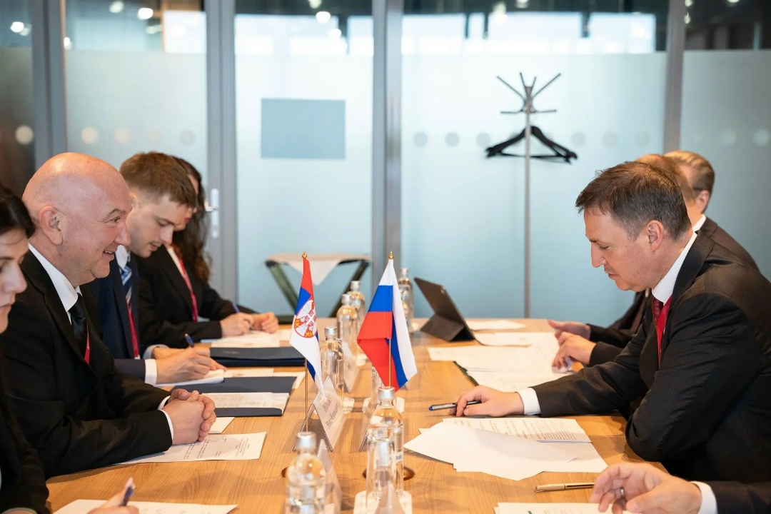 Дмитрий Патрушев в рамках ПМЭФ-2026 провел ряд международных встреч.