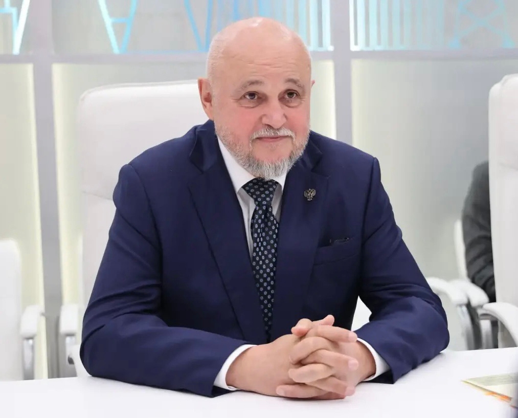 Сергей Цивилев провел рабочую встречу с Министром энергетики Узбекистана Журабеком Мирзамахмудовым на полях ПМЭФ-2026