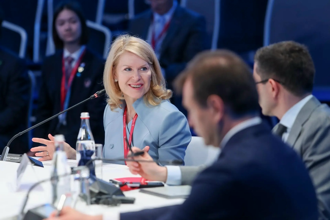 ПМЭФ-2026 – завершен! Деловая программа ПМЭФ-2026 завершена. Наша работа на форуме подошла к концу.