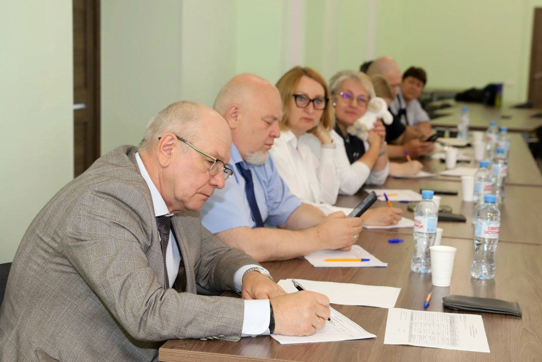 Профсоюз Группы ММК выбрал поставщика новогодних подарков.