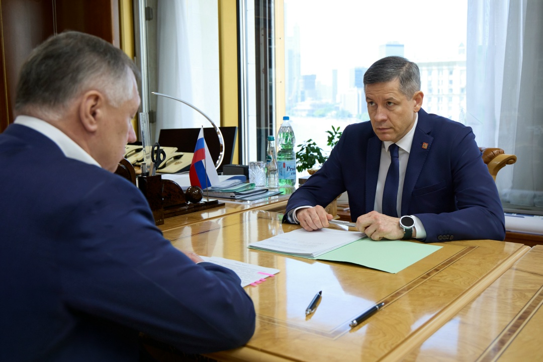 Марат Хуснуллин провел встречу с врио губернатора Белгородской области Александром Шуваевым.
