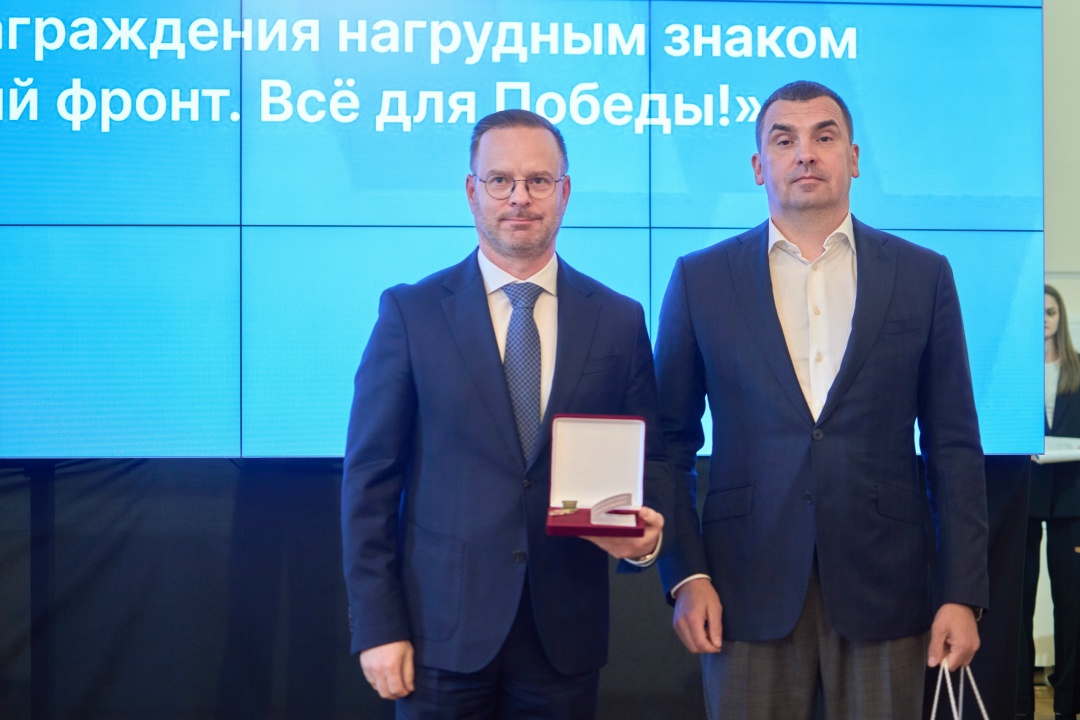 Андрей Никитин принял участие в передаче техники для участников СВО.