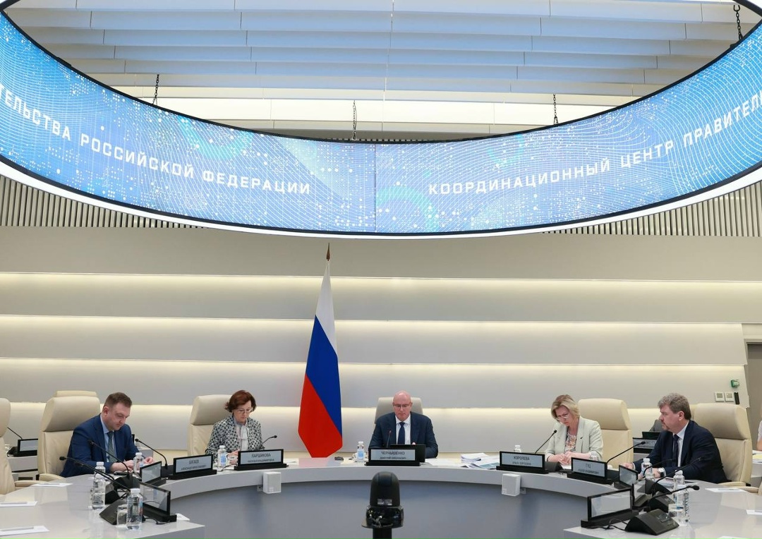 Дмитрий Чернышенко: Школьники и выпускники Соловецкой школы смогут поехать в «Артек» и на «Алые паруса» в Санкт-Петербург.