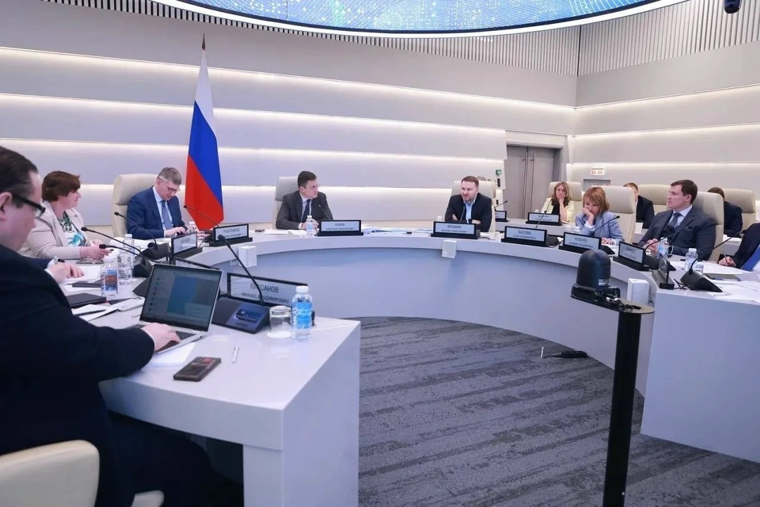 Александр Новак провел совещание по ситуации в экономике.