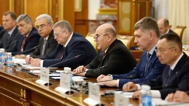Министр строительства и ЖКХ РФ Ирек Файзуллин принял участие российско-лаосских переговорах
