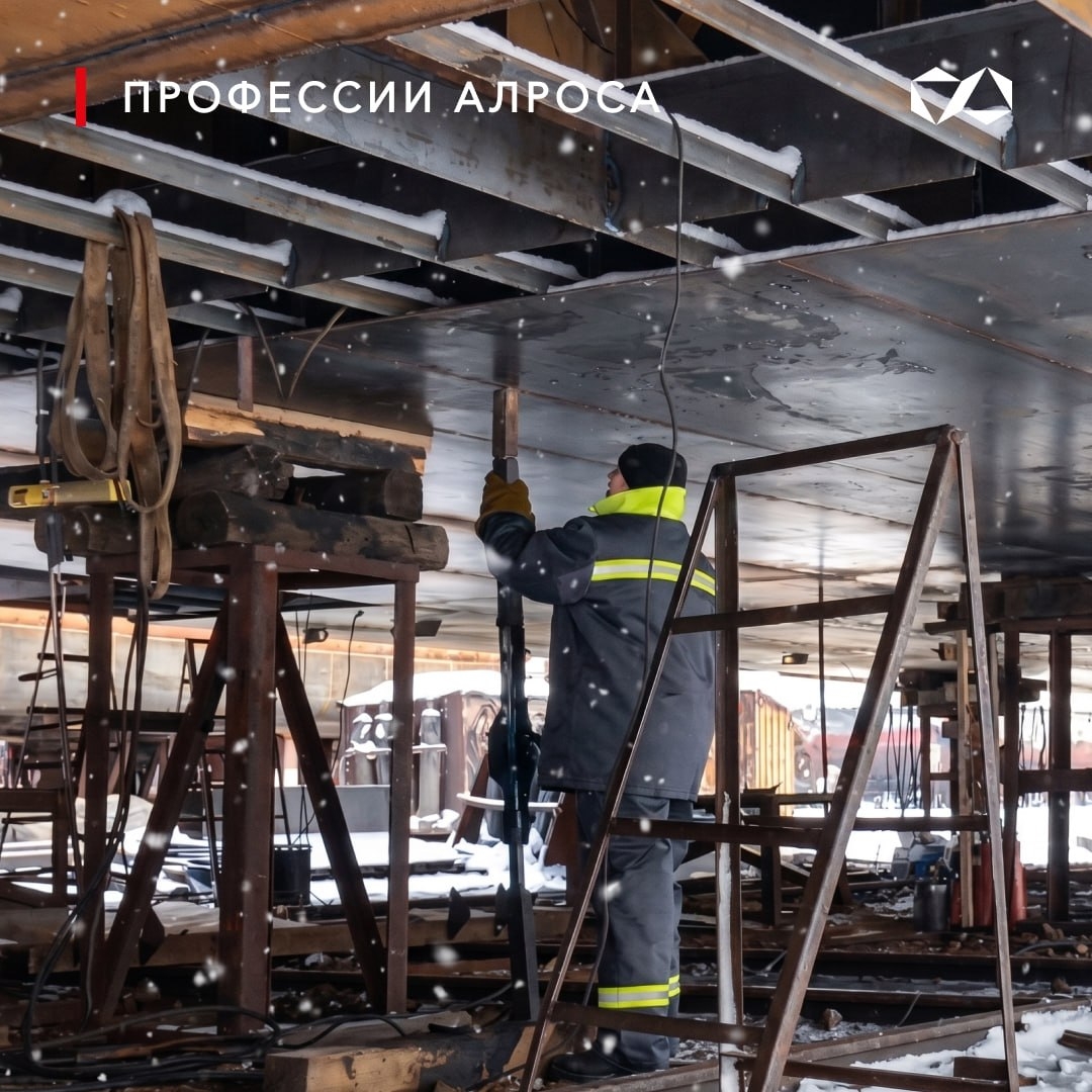 ️ Суть профессии: судокорпусник Судокорпусник — это специалист, от работы которого зависит надежность и безопасность работы речных судов