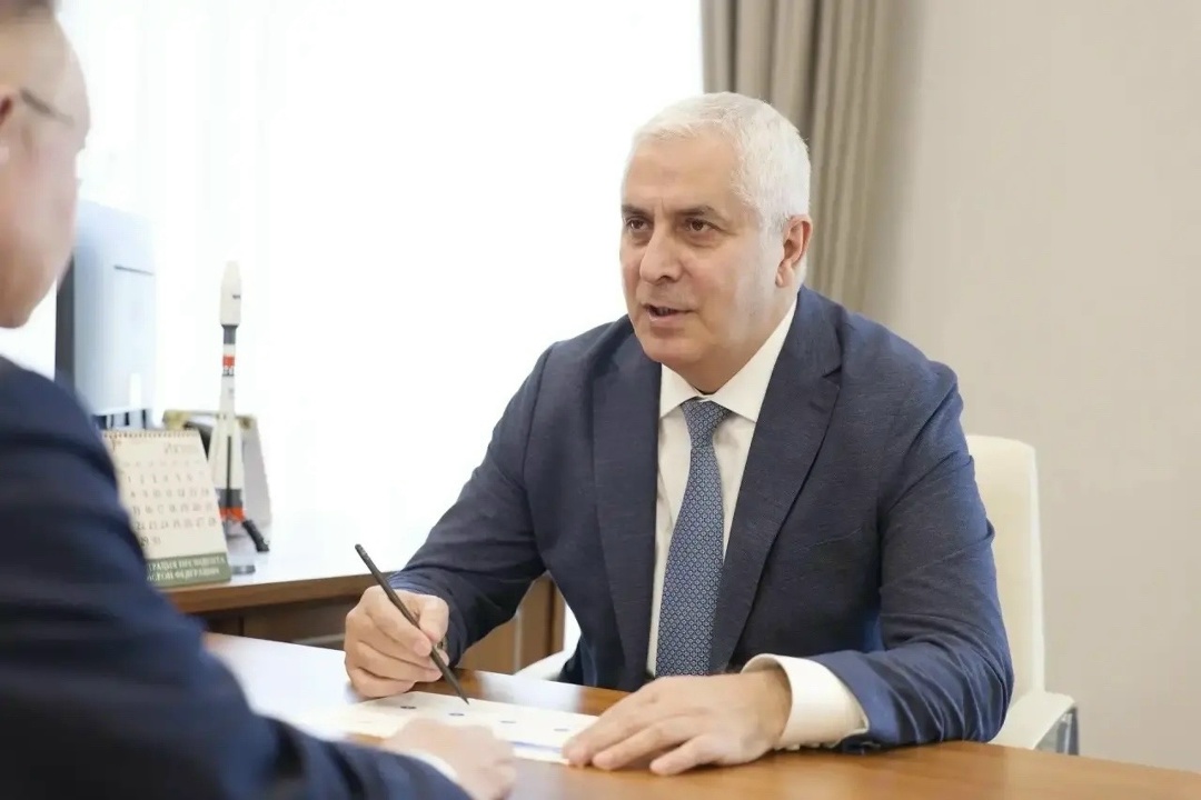 Глава Минстроя России Ирек Файзуллин провел рабочую встречу с Председателем Правительства Южной Осетии Маратом Камболовым