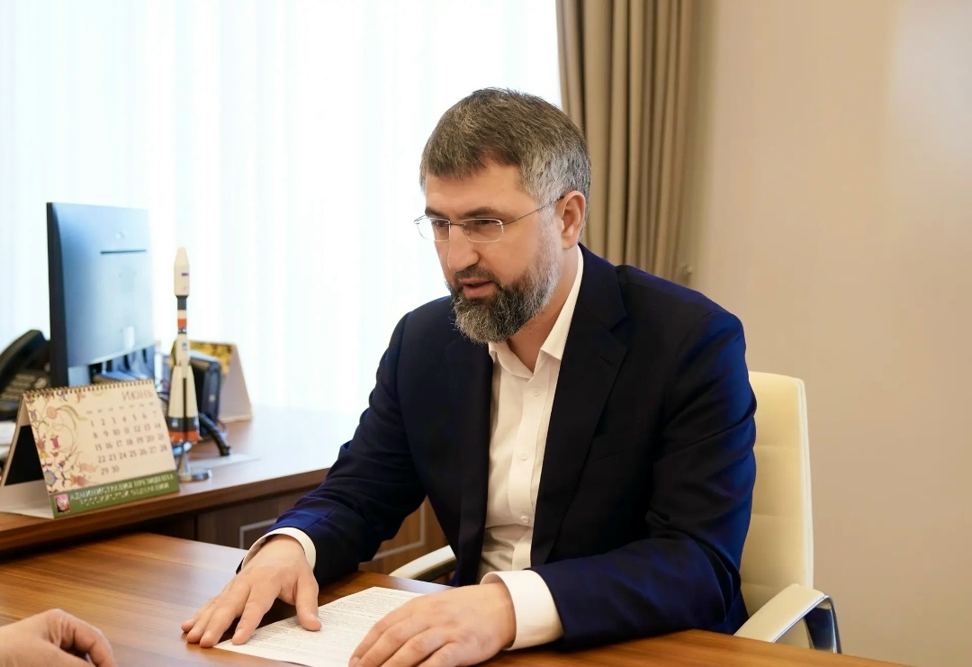 Глава Минстроя России Ирек Файзуллин провел рабочую встречу с Председателем Правительства Республики Дагестан Магомедом Рамазановым