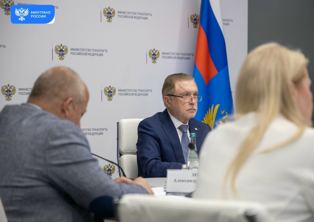 Волго-Каспийский канал открыт для движения судов
