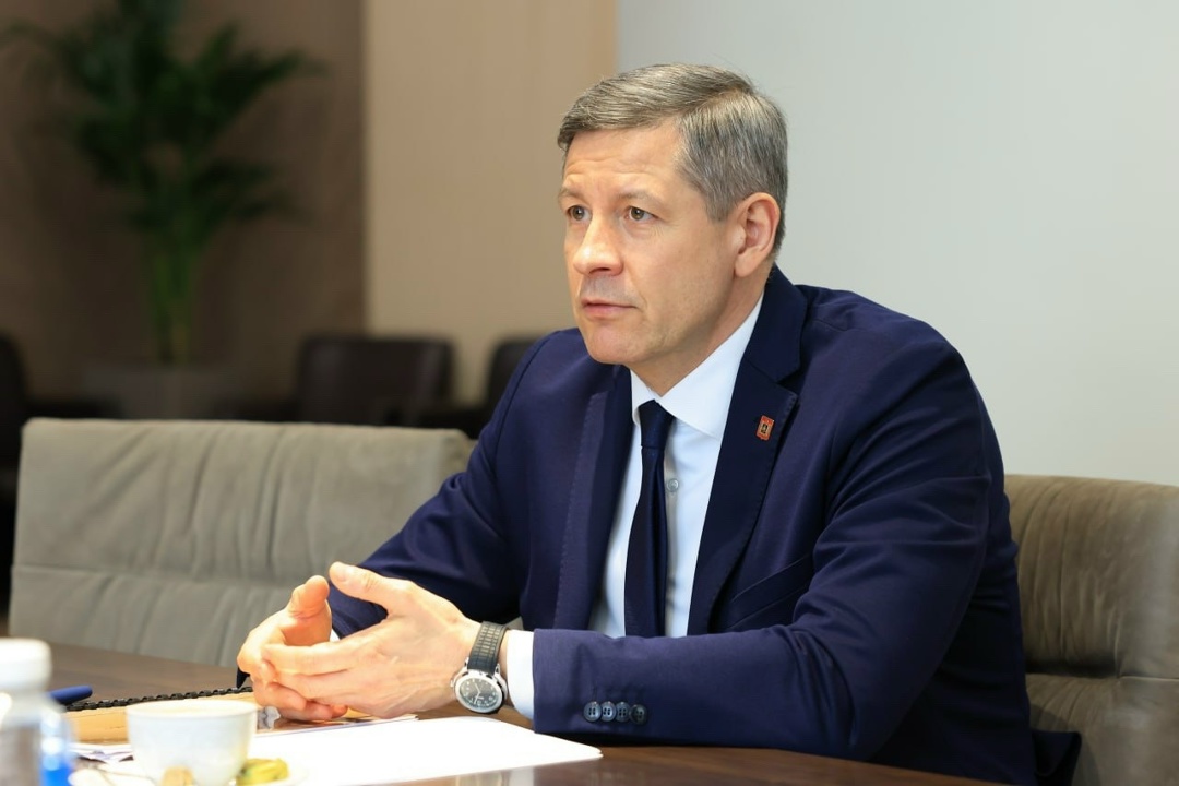 ️ Оксана Лут и врио губернатора Брянской области Егор Ковальчук обсудили поддержку АПК региона