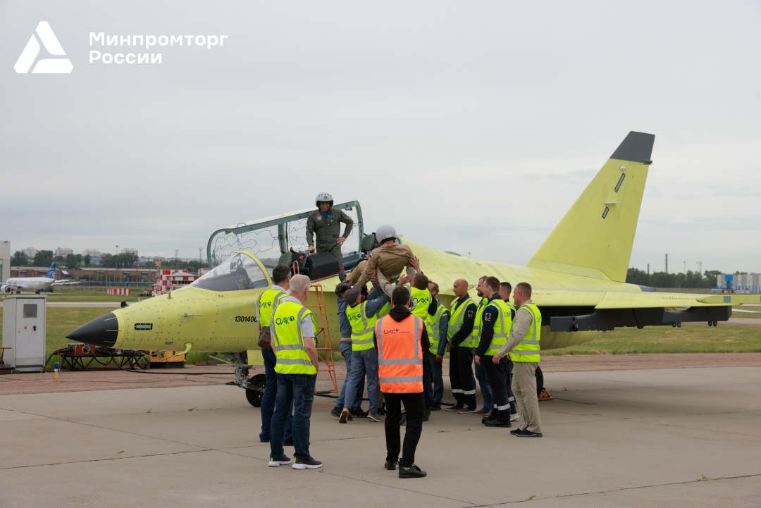 Опытный самолет Як-130М выполнил первый полет