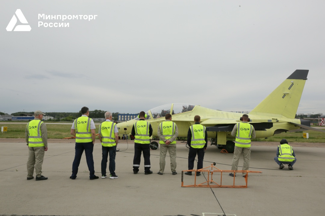 Опытный самолет Як-130М выполнил первый полет