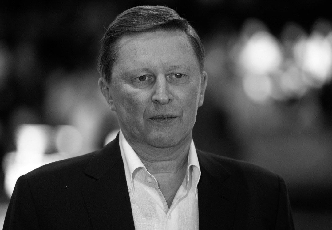 Михаил Мишустин выразил соболезнования коллегам, родным и близким Сергея Иванова.