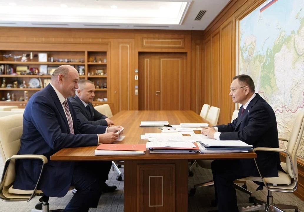 Глава Минстроя России Ирек Файзуллин провел рабочую встречу с Губернатором Оренбургской области Евгением Солнцевым