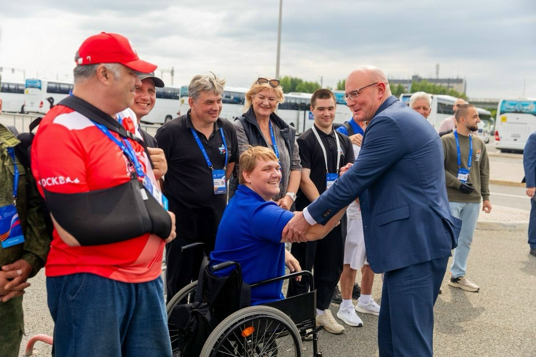 Дмитрий Чернышенко и Анна Цивилева на площадке чемпионата по профессиональному мастерству «Абилимпикс» пообщались с участниками СВО