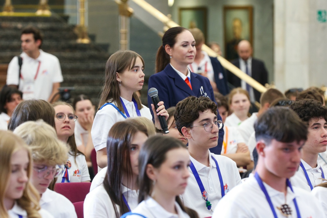 Валентина Матвиенко встретилась с участниками культурно-образовательного проекта «Поезд Памяти»