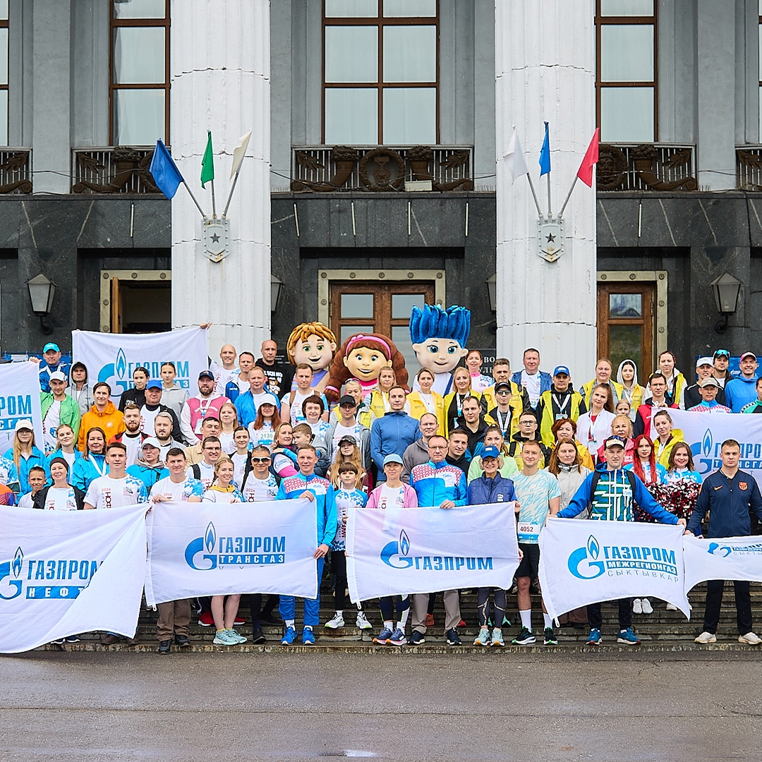 Есть бег в парке, есть бег по горам, а есть бег под незаходящим арктическим солнцем