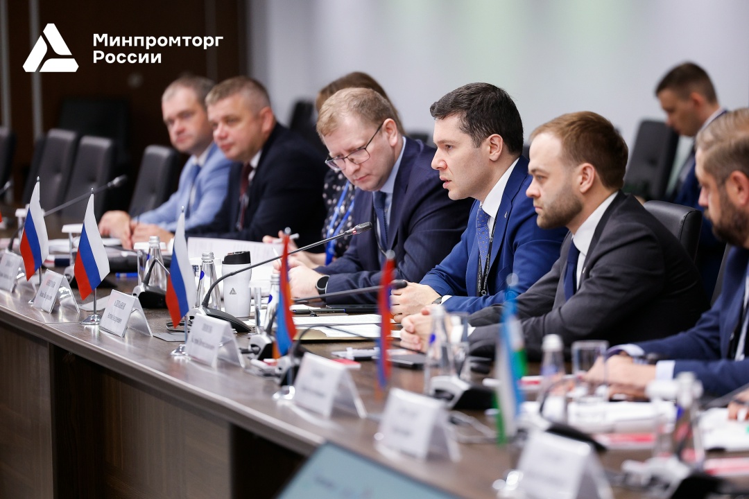 Антон Алиханов принял участие в заседании Совета по промышленной политике ЕАЭС на ИННОПРОМ-2026