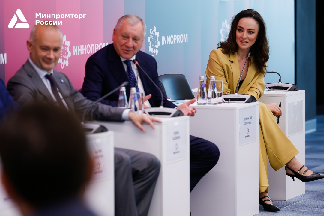️ Антон Алиханов: Наша задача - решение вопросов с двигателями и авионикой