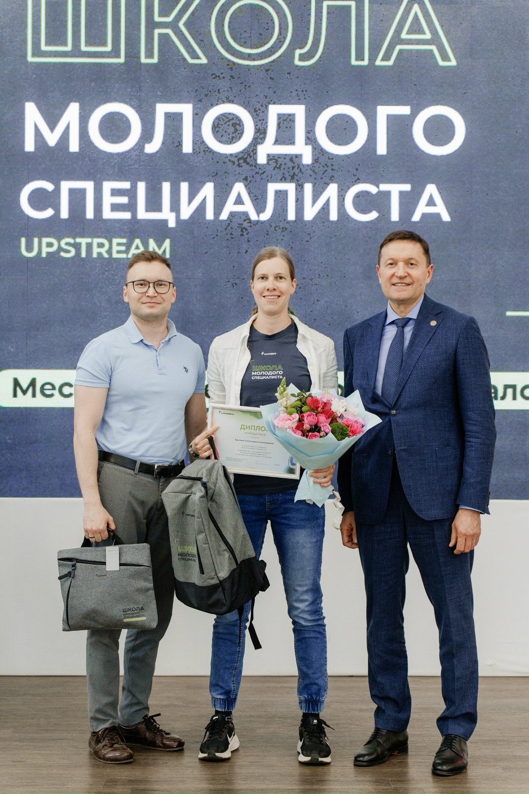 Новую рабочую неделю начинаем с главным специалистом по методологии и планированию геологоразведочных работ института «ТатНИПИнефть» Александрой Волковой. Её…