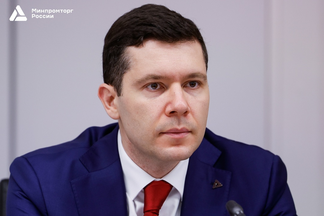 Антон Алиханов провел встречу с торгпредами России в иностранных государствах