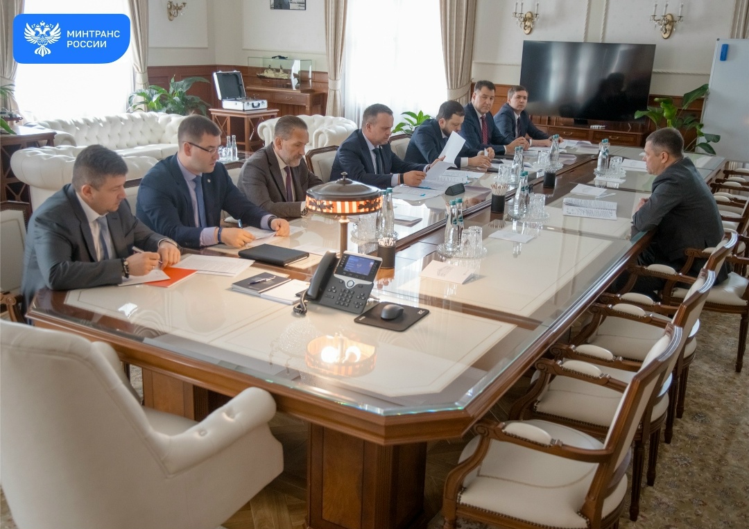 Обновляем дороги и общественный транспорт Псковской области
