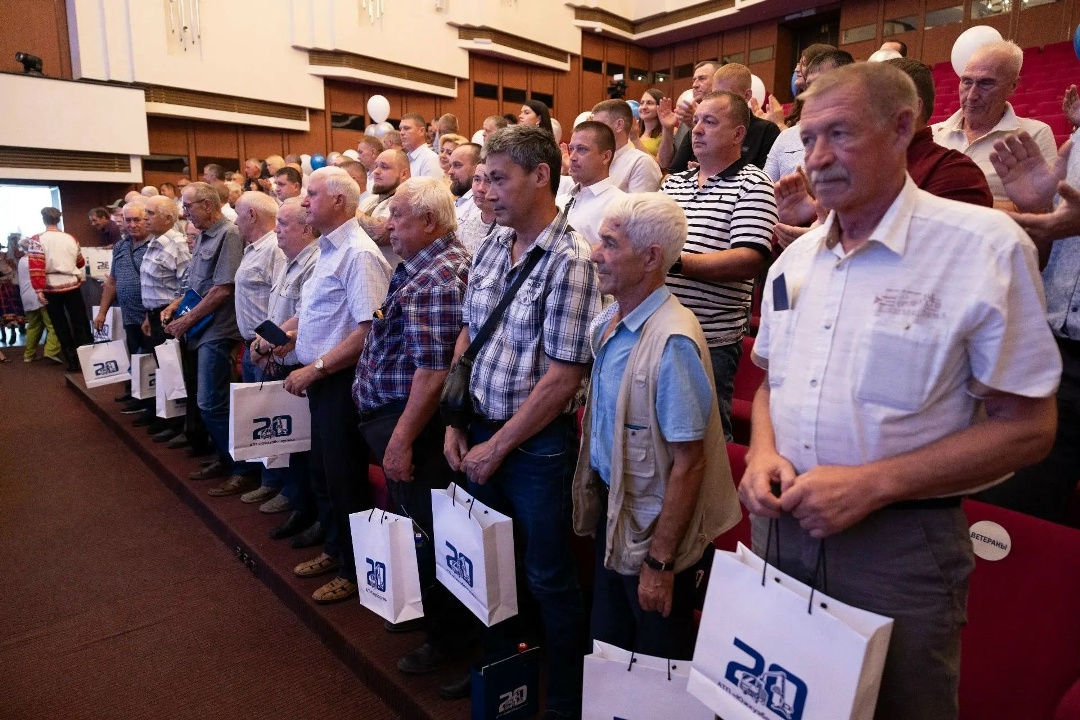 С юбилеем! Автотранспортному предприятию (АТП) Распадской исполнилось 20 лет.
